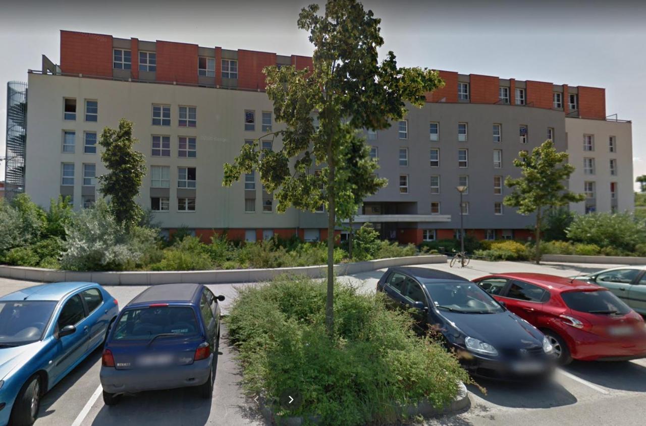 # BIEN DORMIR à MULHOUSE # L'OCEANIC # CENTRE VILLE # COSY # Exterior foto